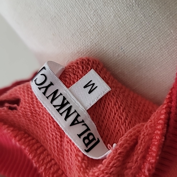 Blank NYC Crop Top Sweater Size M - Picture 13 of 16